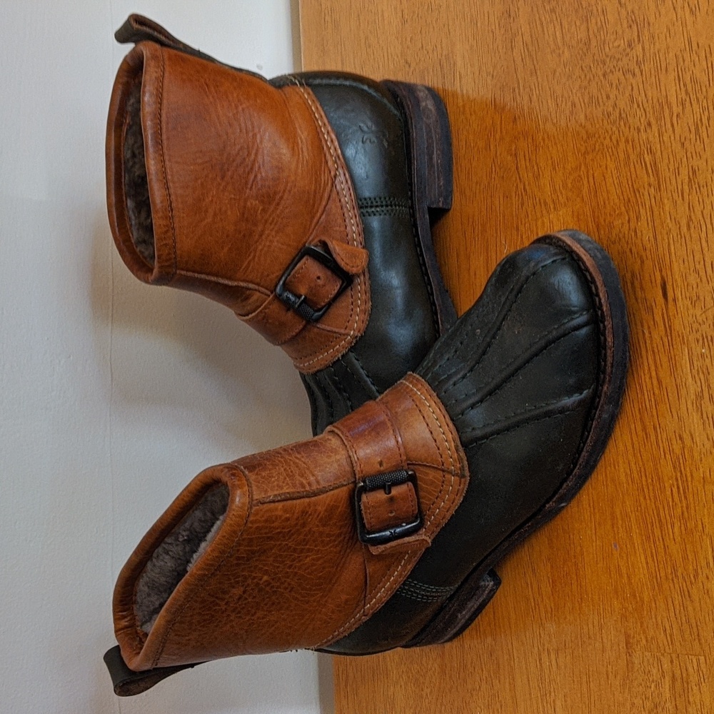 Boho Relove: Frye Shearling Winter Boots